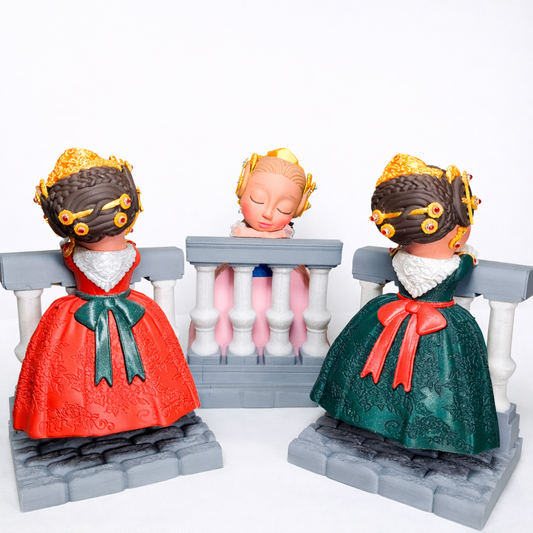 Valenciana Vestida de 3 moños Personalizada