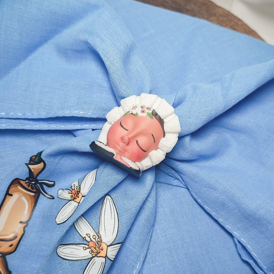 Sujetapañuelos de Angeleta Alicantina a color